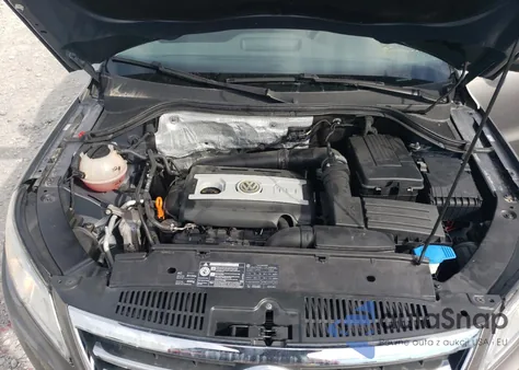 2009 Volkswagen Tiguan S из США, поврежденный, VIN WVGAV75N39W003838